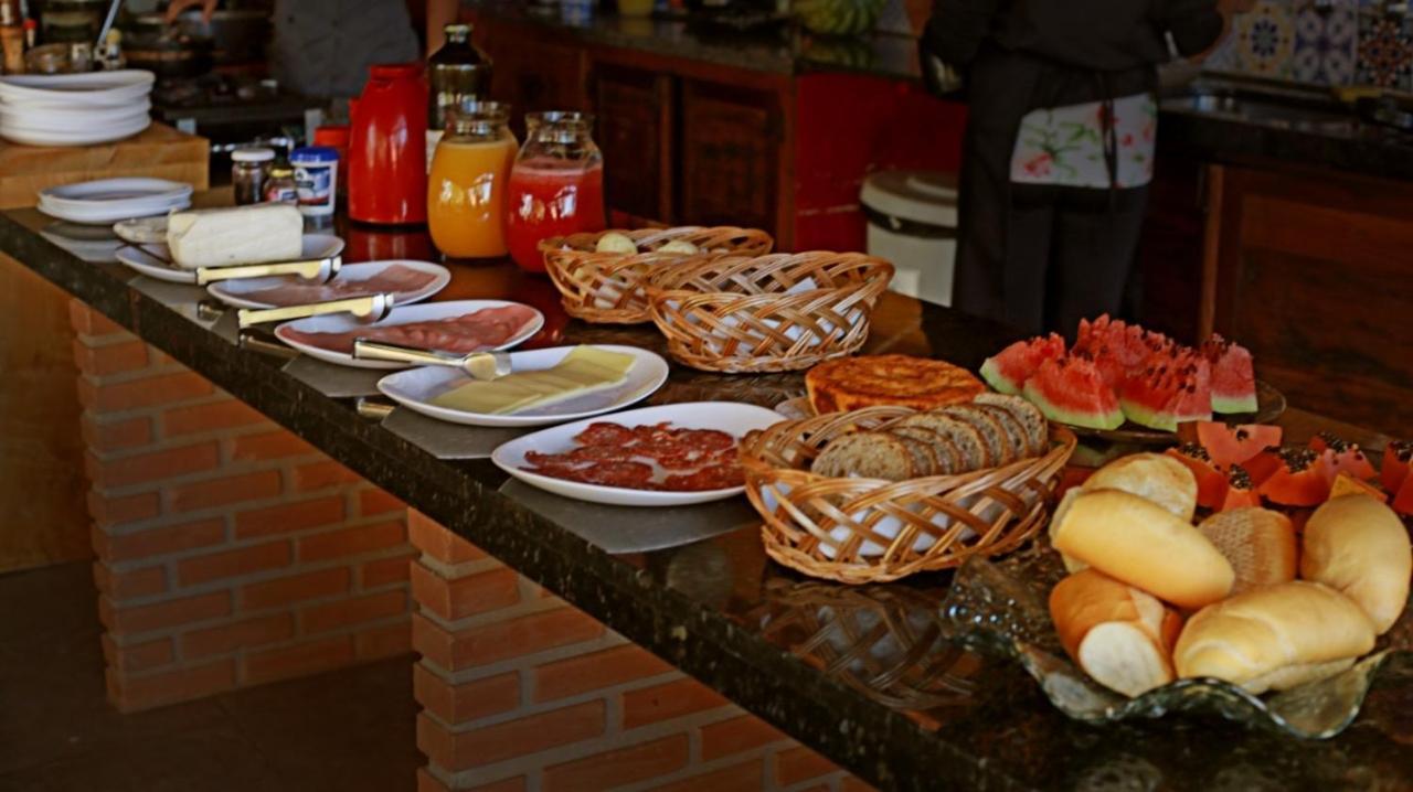 ברומדיניו A Mi Manera Pousada , Cerveja Propria E Bistro ! מראה חיצוני תמונה